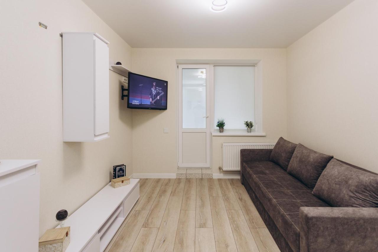 Apart-Smart 5.26 Near Lavina 5 Floor Kharkovskaya Szumi Kültér fotó