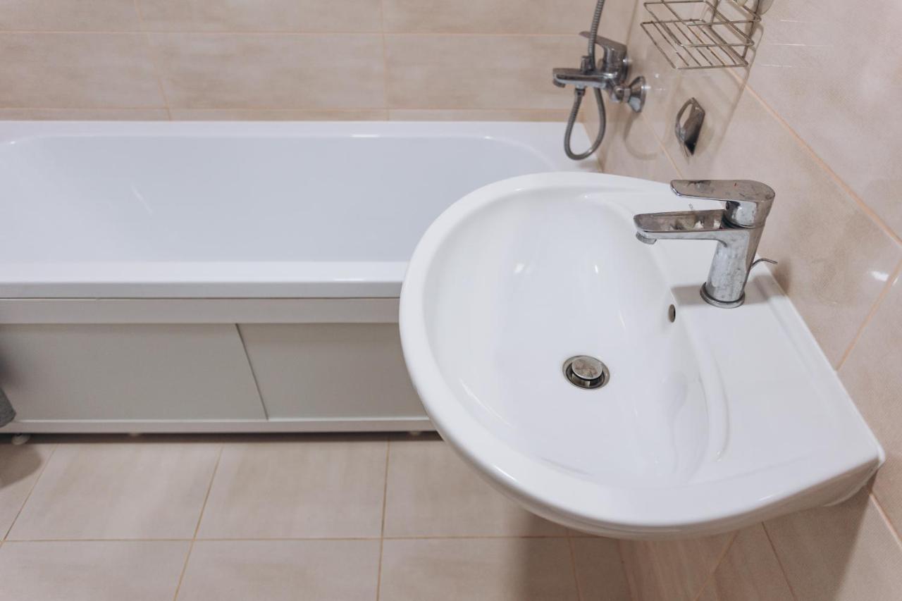 Apart-Smart 5.26 Near Lavina 5 Floor Kharkovskaya Szumi Kültér fotó
